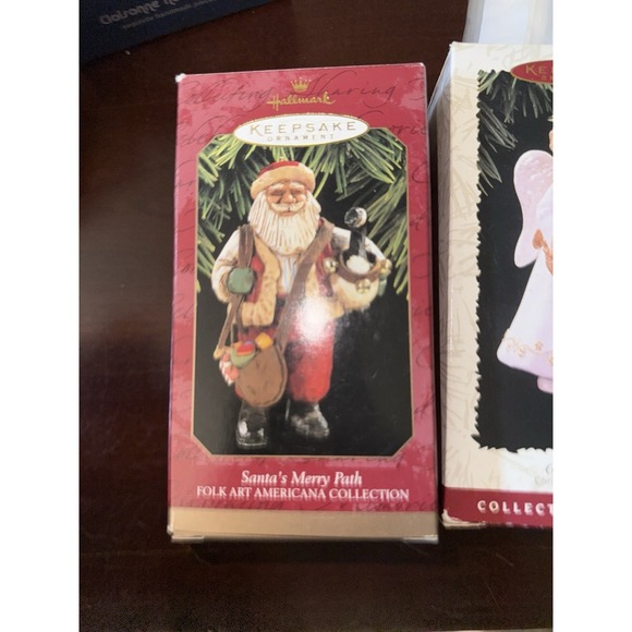 Hallmark Keepsake Ornament - Folk Art Americana - SANTA'S MERRY PATH - 1997 - Picture 1 of 8